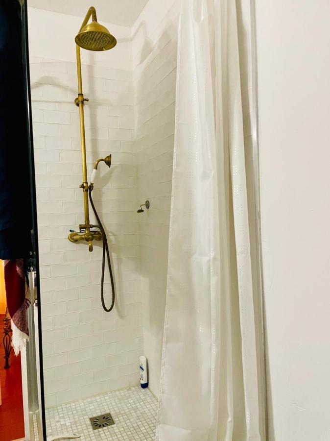 "Coco" Coquet Petit Loft Au Calme En Centre Ville De Sete Sète Exterior foto